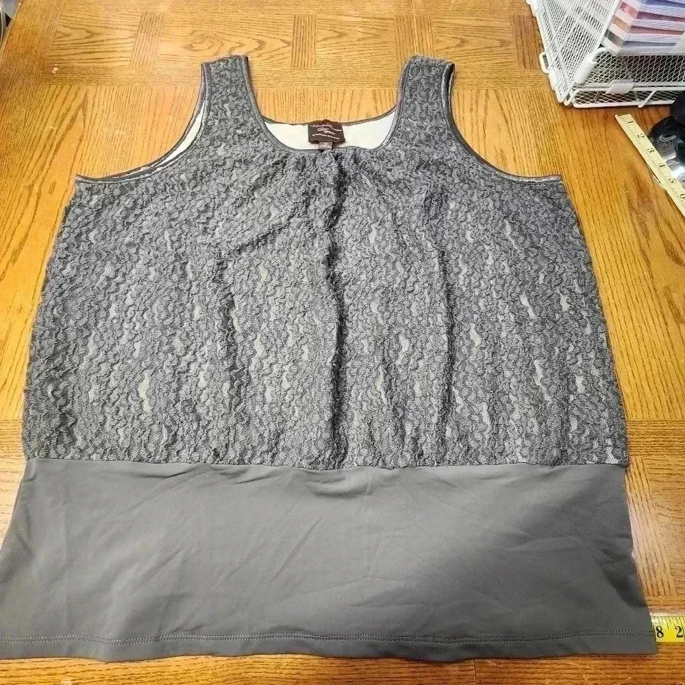 Under Cover Agent By Kathleen Kirkwood Gray Lace Tank Plus Size 3X Top
